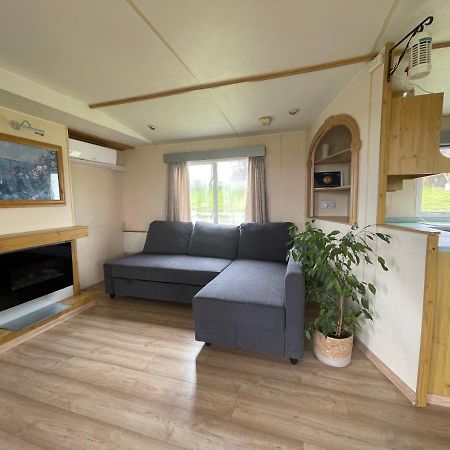 Mobilheim Atlas Villa V. - Vyrovicka Prehrada Znojmo Luaran gambar