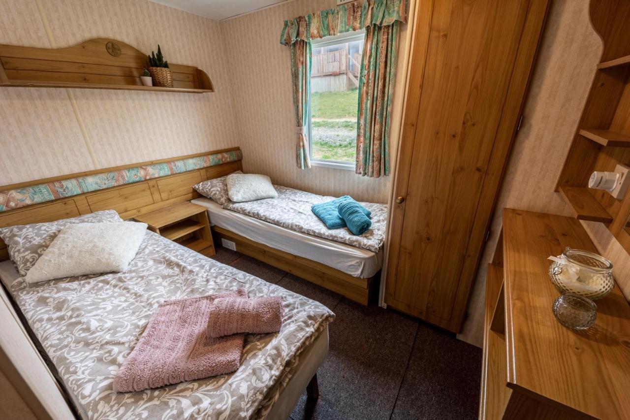 Mobilheim Atlas Villa V. - Vyrovicka Prehrada Znojmo Luaran gambar