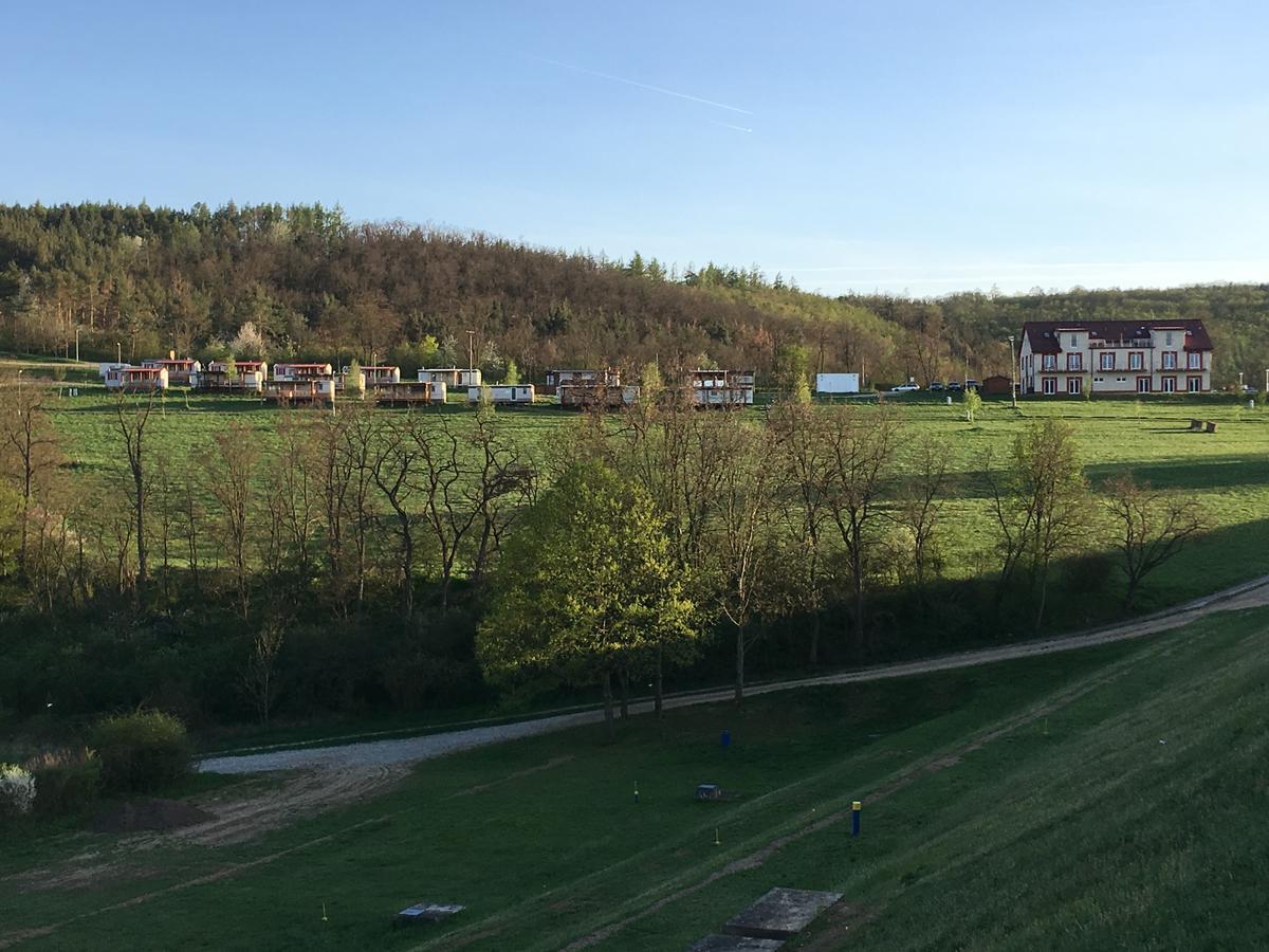 Mobilheim Atlas Villa V. - Vyrovicka Prehrada Znojmo Luaran gambar